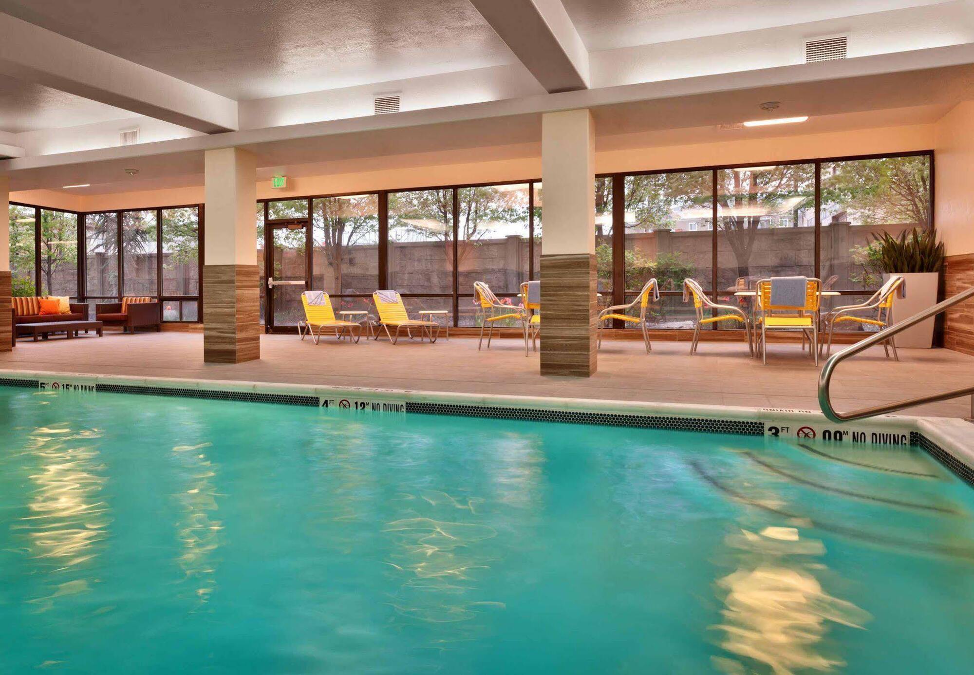 Courtyard By Marriott Salt Lake City Downtown Eksteriør bilde